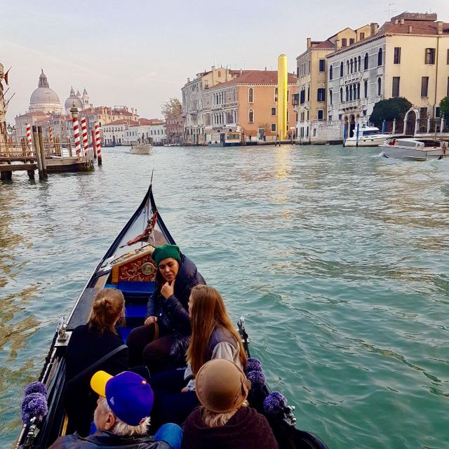 Venice: 1-Hour Gondola Ride on the Grand Canal With Guide - By Foot