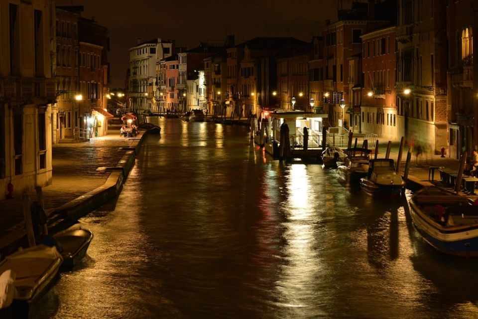 Venice: 2-Hour Private Walking Tour at Night - Discovering Hidden Secrets