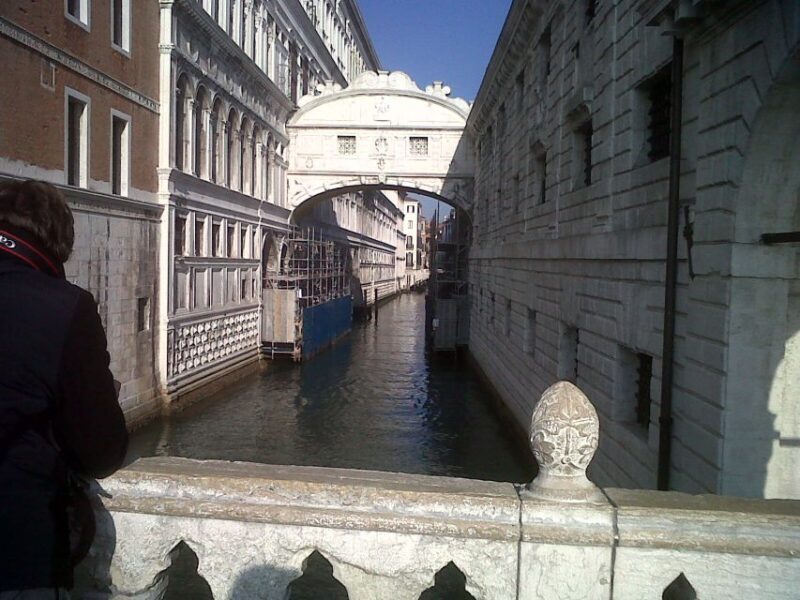 Venice 4 Hour Summer Walking Tour - Practical Tips for Participants