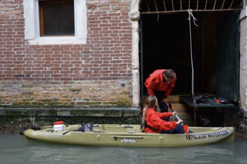 Venice: 60' Quick Kayak Tour of Venice with guide - The Experience from a Traveler’s Perspective