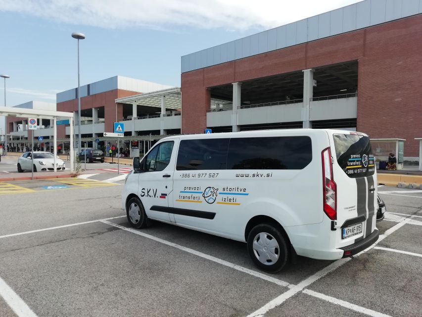 Venice: Airport Transfer to Trieste - Meeting Location
