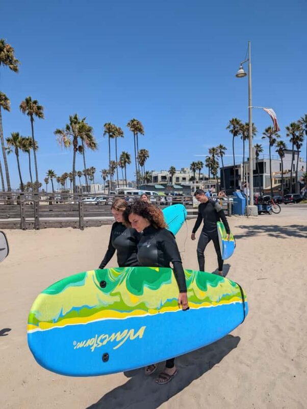 Venice Beach: 2h Group Surf Lesson - Key Points