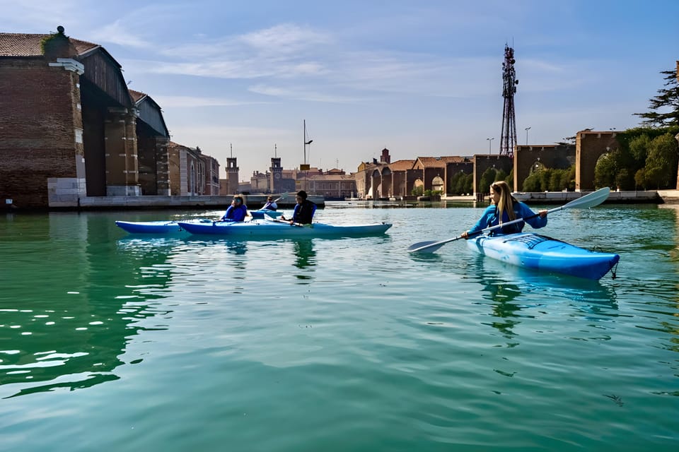 Venice Beginners Kayak Tour in the Medieval Arsenal - Key Points