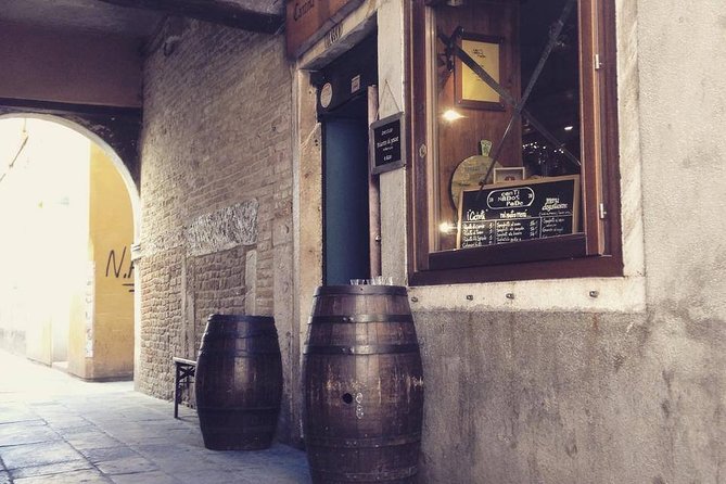 Venice Casanova Tour: Private Itinerary to Discover Casanova Sites in Venice - Booking and Cancellation Policy