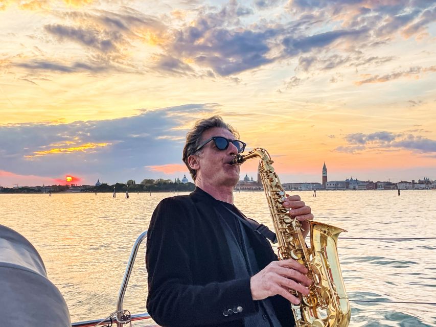 Venice: Catamaran Sunset Jazz Cruise With Aperitivo - What to Expect Onboard