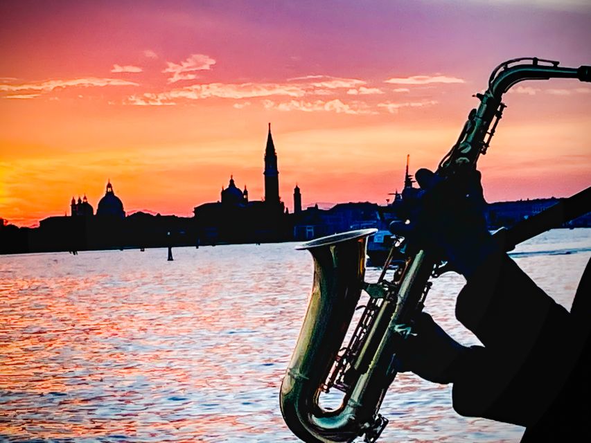 Venice: Catamaran Sunset Jazz Cruise With Aperitivo - Exploring Venice After the Cruise