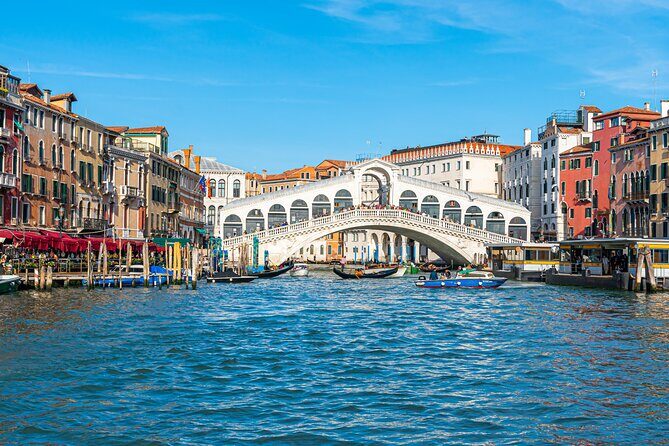 Venice City Center Exclusive Guided Walking Tour - What the Tour Offers in Terms of Value