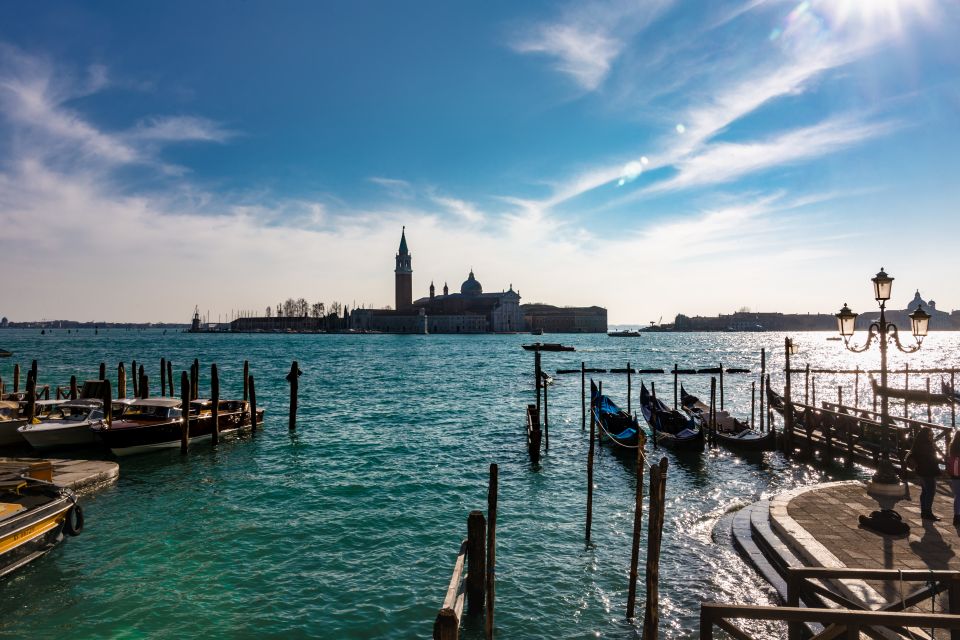 Venice: City Center Historical Guided Walking Tour - Cancellation and Languages