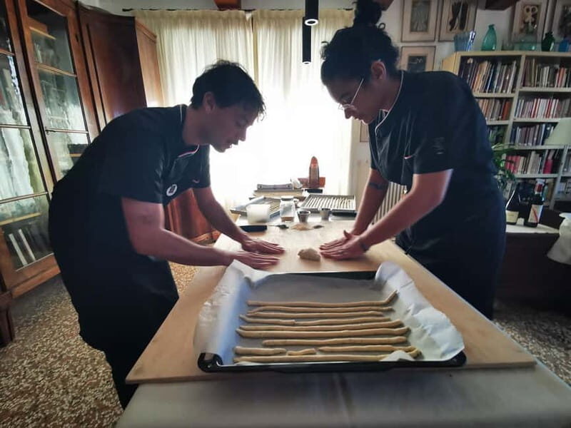 Venice: Cooking Class with Tiramisu and Pasta Making - Key Points