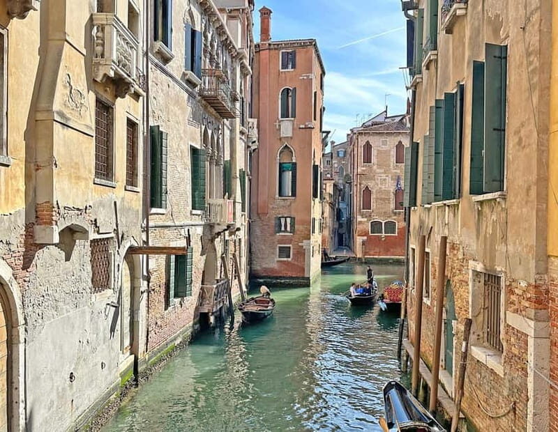 Venice: Crowds-free Early Morning City Center Guided Tour - Exploring Venice Before the Crowds