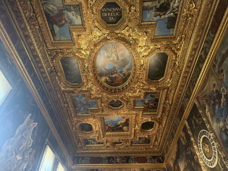 Venice: Doge's Palace and St. Mark's Basilica Guided Tour - Key Points