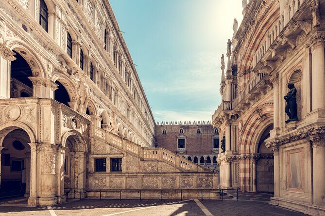 Venice: Doge's Palace and St. Mark's Basilica Private Guided Tour - Exploring the Itinerary: Step by Step