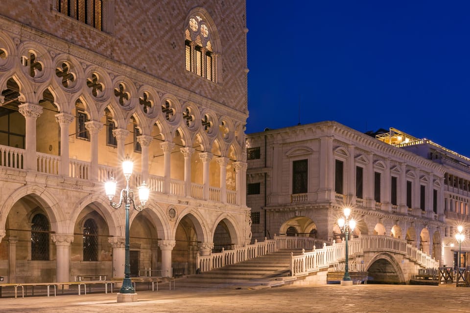 Venice: Doges Palace, Bridge of Sighs, Prisons, Correr & Audioguides - Accessibility and Languages