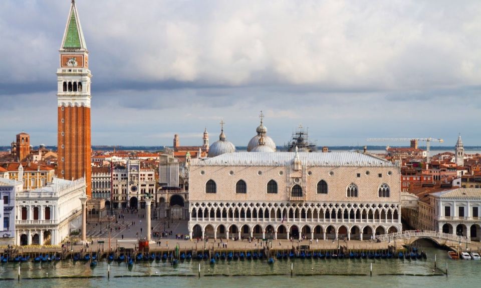 Venice: Doges Palace & Bridge of Sighs Small Group Tour - Meeting Point and Important Restrictions