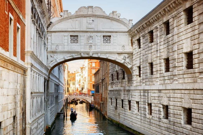Venice: Doge's Palace Guided Tour with Gondola Ride - FAQ