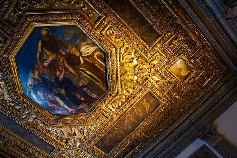Venice: Doges Palace, Prison, and Secret Passageways Tour - Secret Passageways and Hidden Chambers