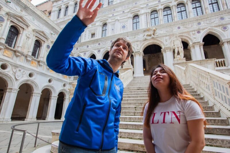 Venice: Doges Palace Secret Itineraries Guided Tour - Exploring the Hidden Chambers and Secrets of the Doges Palace