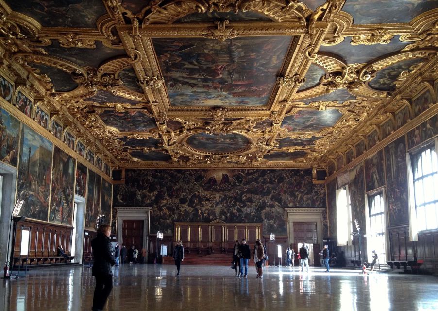 Venice: Doges Palace Skip-the-Line Guided Tour - Ask Away