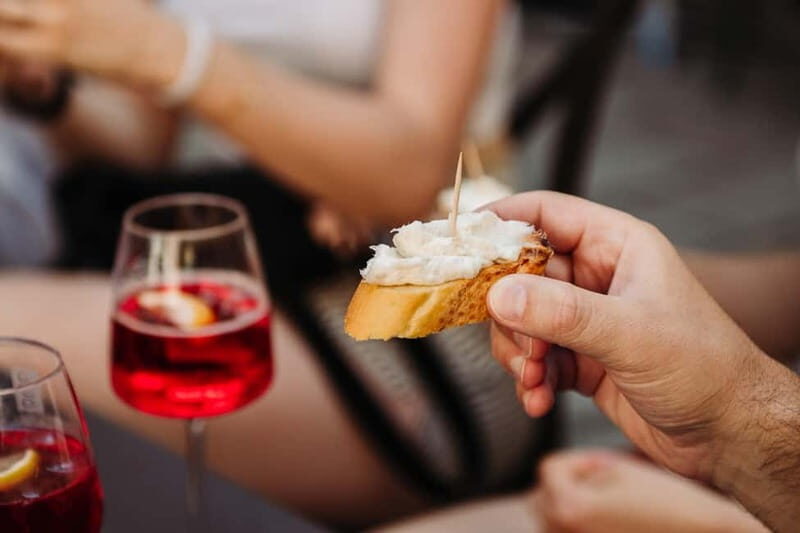 Venice: Eat & Drink Like a Local  Evening Cicchetti Tour - Key Points