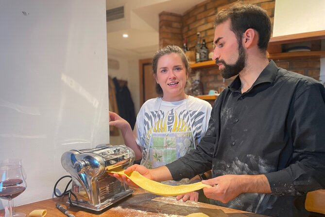 Venice: Exclusive Cooking Class and Guitar Concert at Francescos - Making Bolognese and Tiramisu