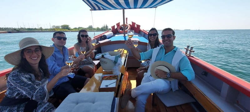 Venice: Food Tour Aboard a Traditional Boat (2 Islands) - The Itinerary and What It Means for Travelers
