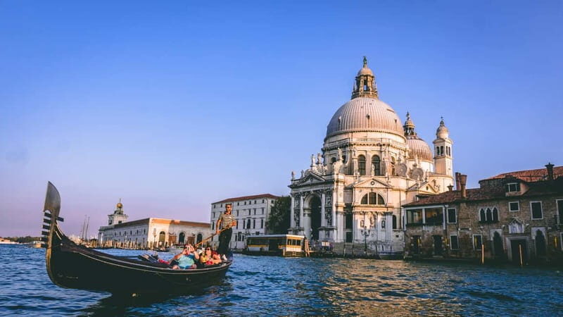 VENICE: Gondola Ride with Local Guide - A Detailed Look at the Experience