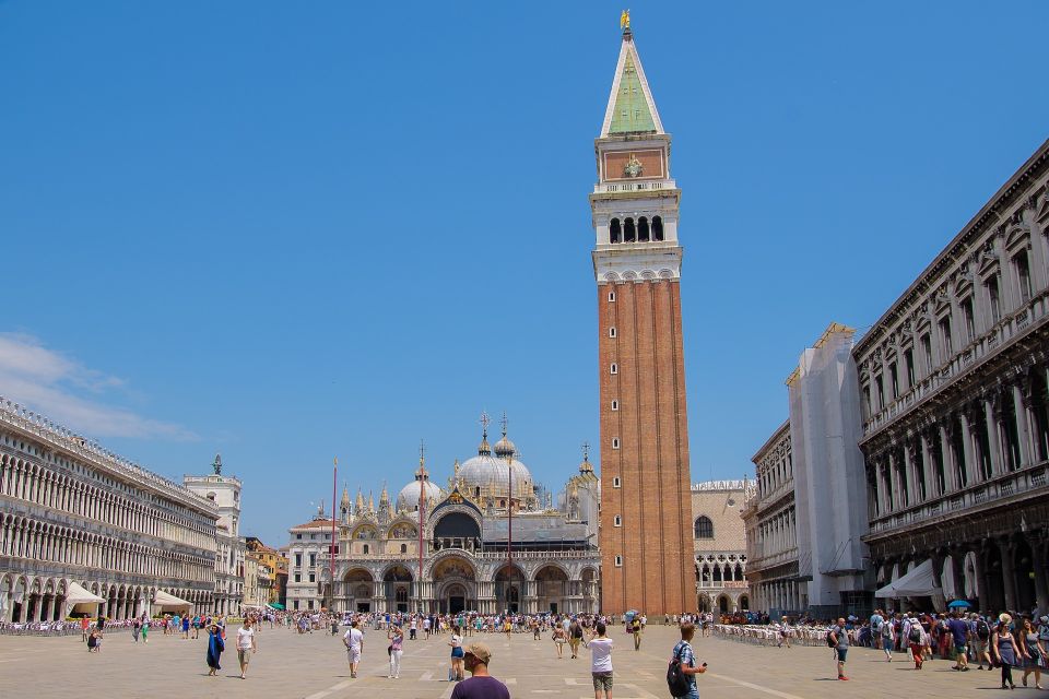 Venice: Guided Walking Tour With Skip-The-Line Tickets - Discovering Venices Architectural Masterpieces