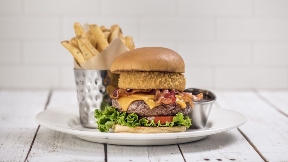 Venice: Hard Rock Cafe With Set Menu for Lunch or Dinner - Reservation Process