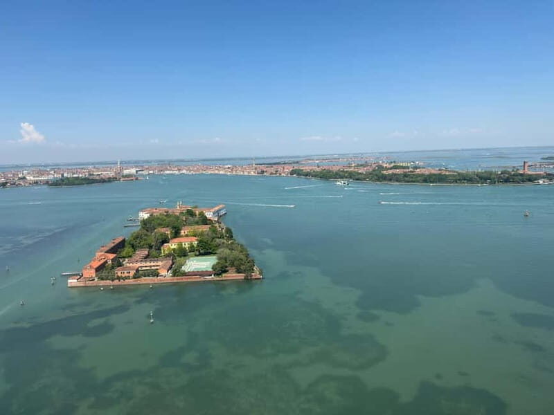 Venice: helicopter tour of Venice, the lagoon and the islands - What It Feels Like to Fly Over Venice