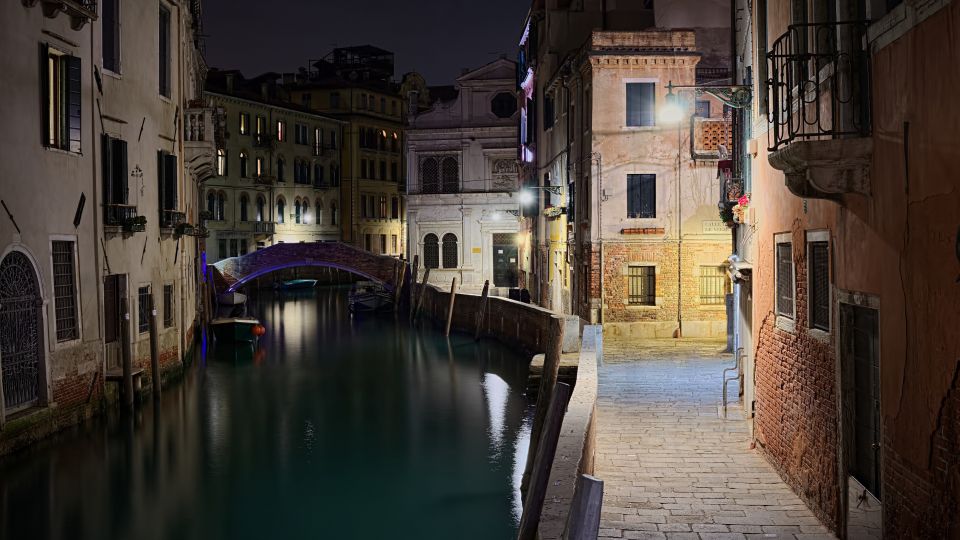 Venice: Highlights and Hidden Gems Night Walking Tour - Frequently Asked Questions