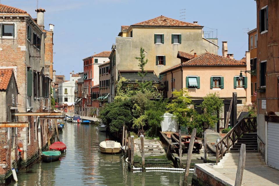 Venice: Historical Gondola Yard Private Tour - Birthplace of Gondolas at Ancient Squero