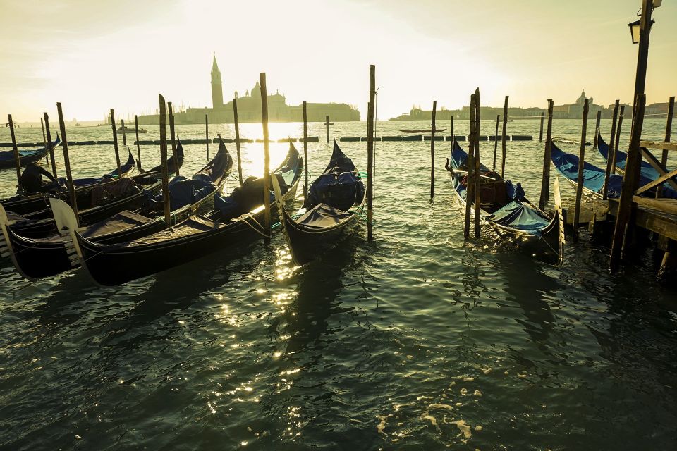 Venice: Historical Gondola Yard Private Tour - Meeting Point and Directions to the Tour