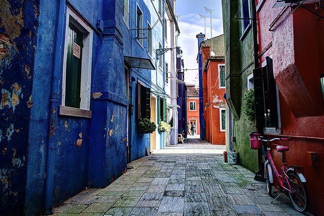 Venice Islands Murano Burano with Glass Factory Private Tour - The Sum Up