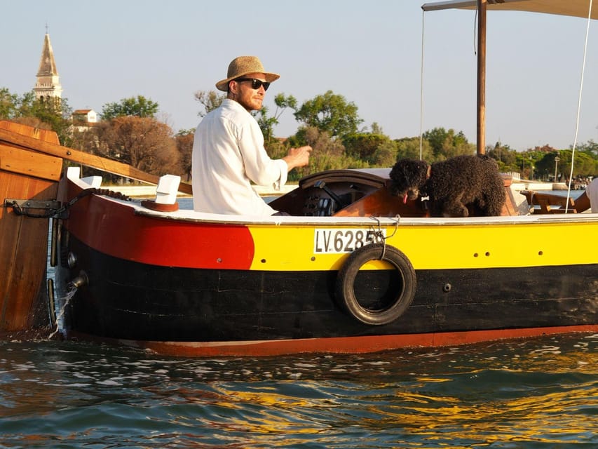 Venice: Islands Tour by Bragozzo – Murano, Burano & Torcello - Ask Away