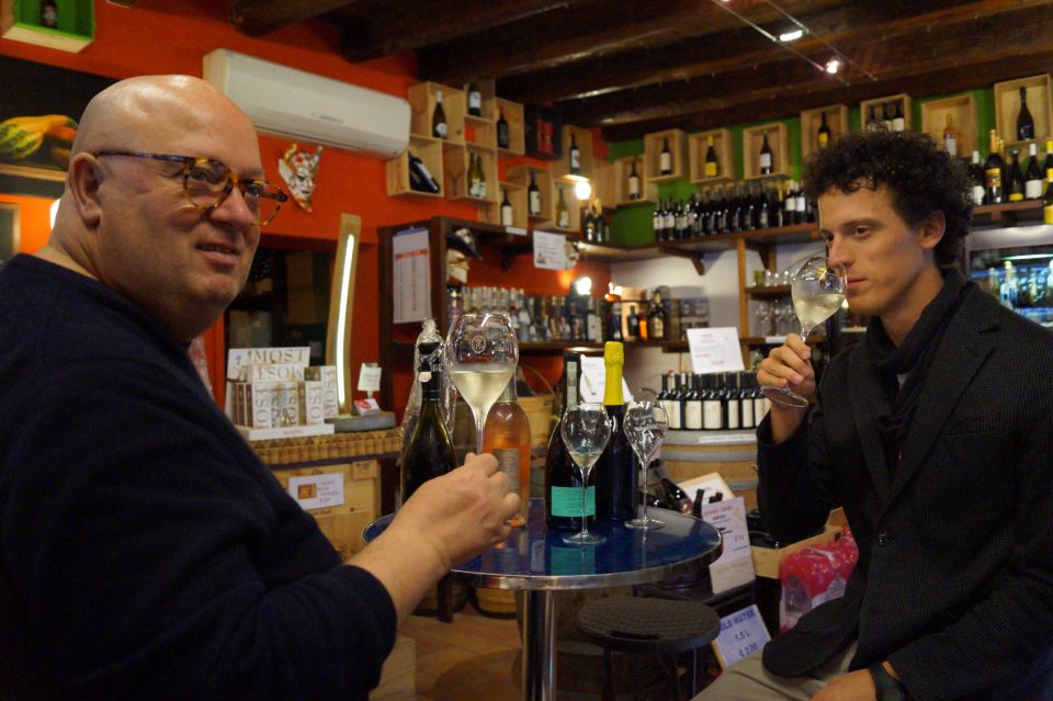 Venice: Italian Prosecco or Red Wine Tasting Expereince - Tips for Enjoying Your Tasting