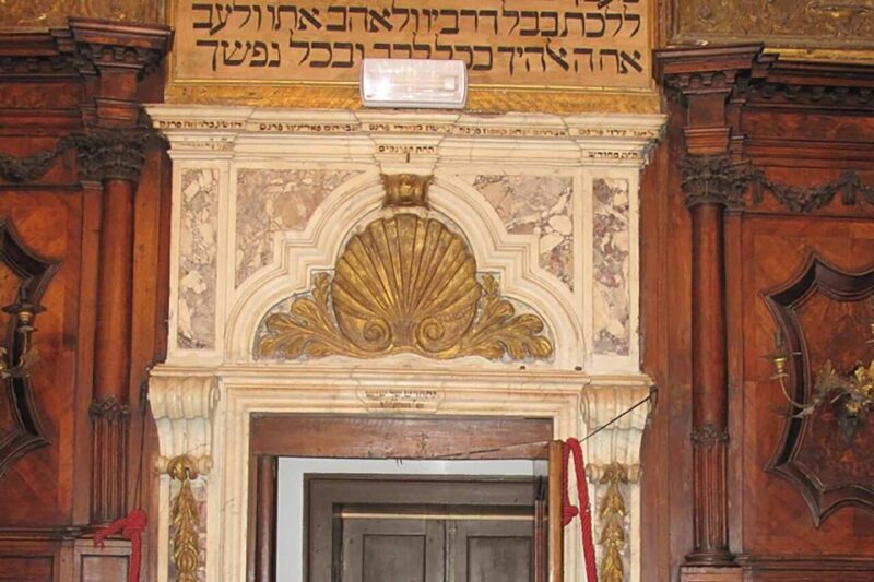 Venice: Jewish Ghetto and Synagogue Ticket With Audio Guide - Tips for Visitors