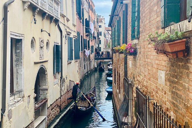 Venice: Jewish Ghetto & Cannaregio Area Food Tour: Pasta Wine Gelato and More! - Customer Review Highlights