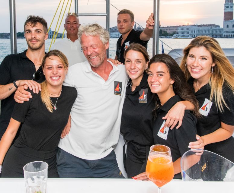 Venice: Lagoon Catamaran Cruise With Music and Drinks - Onboard Amenities