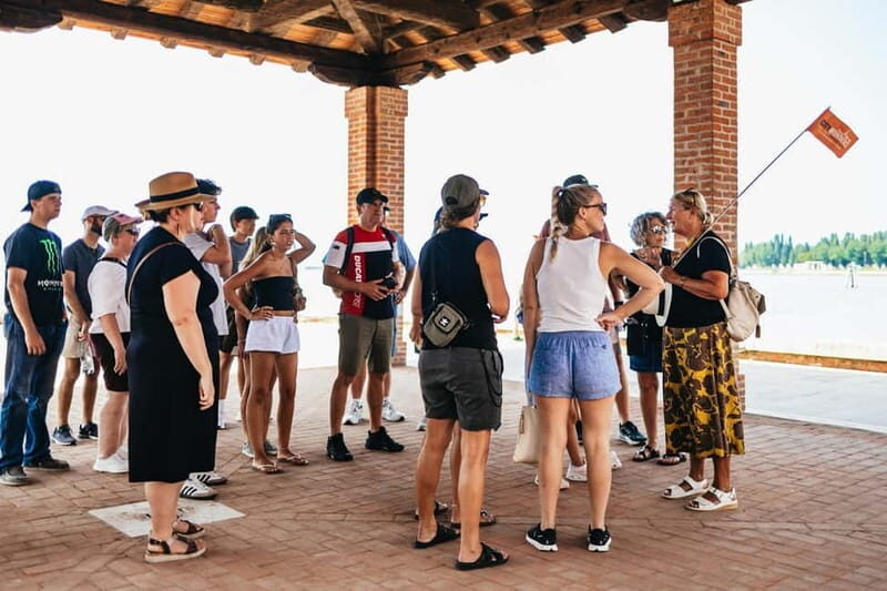 Venice: Murano & Burano Guided Glass Tour by Private Boat - Key Points