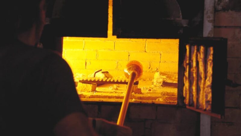Venice: Murano Glass Factory Guided Tour with Prosecco - Who Will Appreciate This Tour?