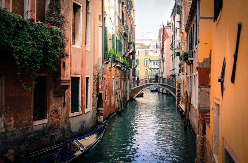 Venice: Off the Beaten Path Private Gondola Ride - Frequently Asked Questions