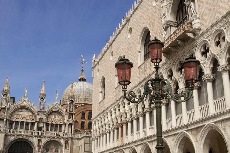 Venice: Private 2-Hour Doges Palace Tour - Key Points