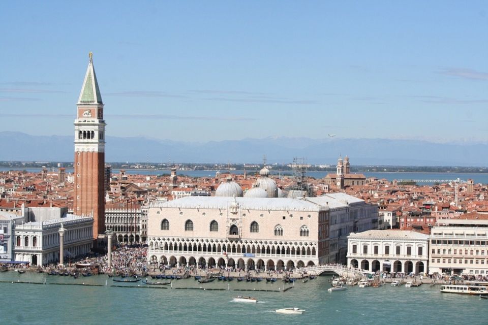 Venice: Private 2-Hour Doges Palace Tour - Available Languages