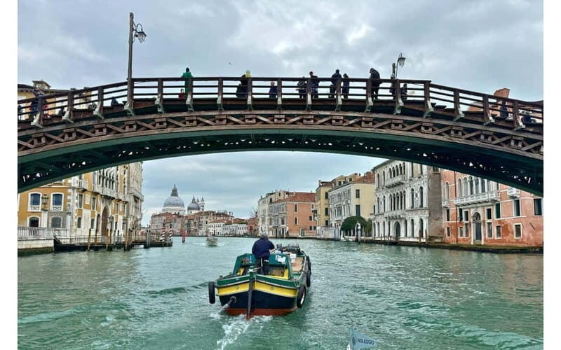 Venice: Private Grand Canal Boat Tour - Key Points