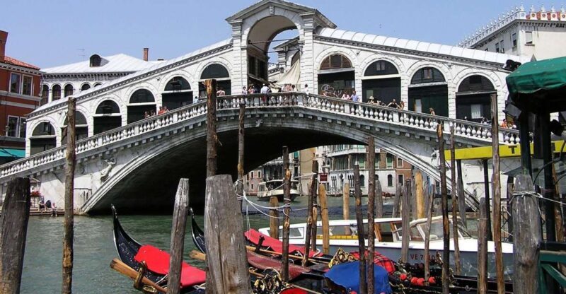 Venice: Private Tour with Doge's Palace, St. Mark's, Gondola - Practical Details and What to Expect