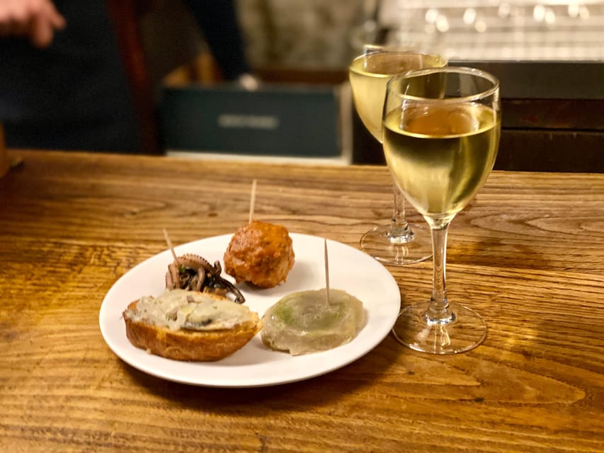 Venice: Rialto Area Street Food Tour and Sightseeing - Highlights and Experience