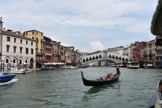 Venice Rialto Market Food Delicacies and Sightseeing Tour with a Native Guide - Key Points