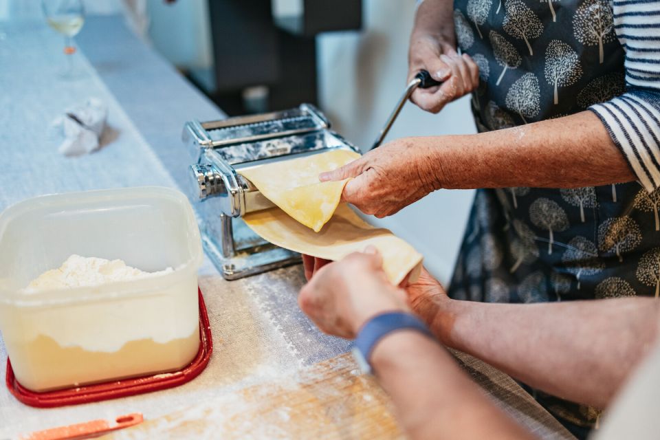 Venice: Rialto Market Tour, Cooking Class, and Lunch - Inclusions in the Package