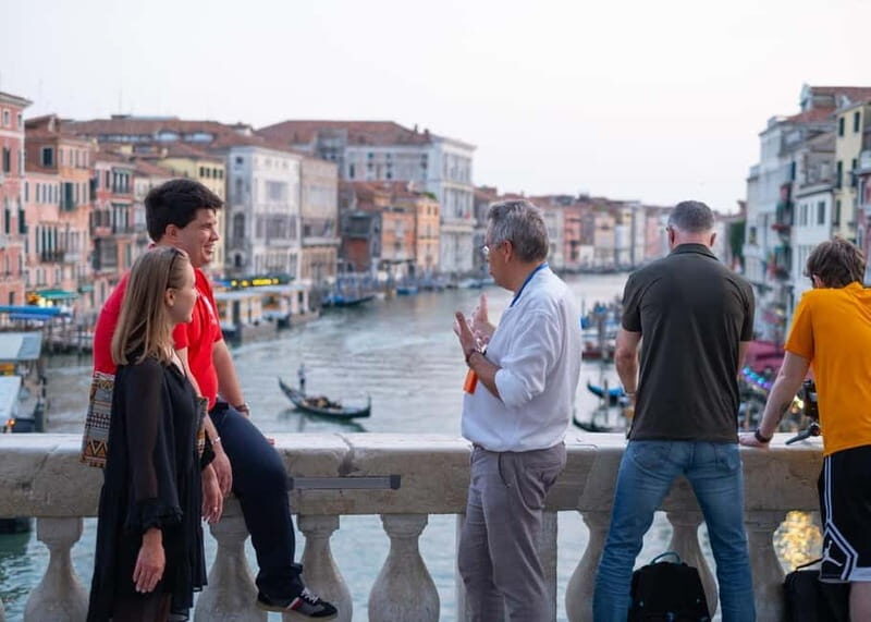Venice: Rialto Offbeat Walk & Blooming Grand Canal Palace - FAQ