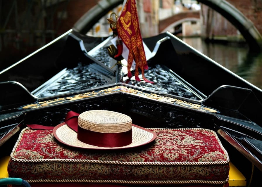 Venice: Romantic Shared Gondola Serenade on the Grand Canal - Accessibility and Weather Policy